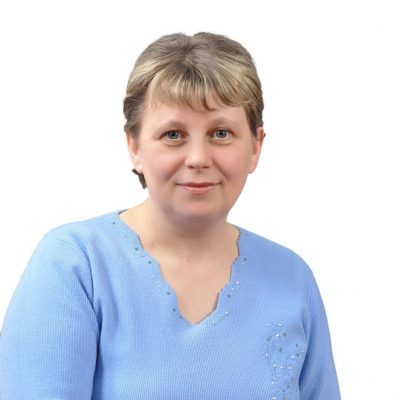 Наталія КУШНІР - педагог-організатор, вчителька з мистецтва.